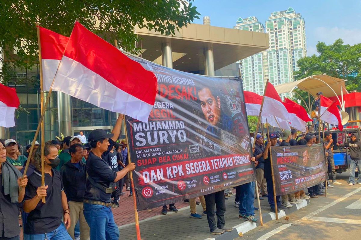 Nusantara Activists' Network hopes KPK will expedite process against Muhammad Suryo