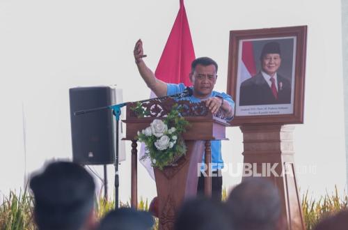 Ahmad Luthfi Challenges Backers of Rogue Miners in Central Java
