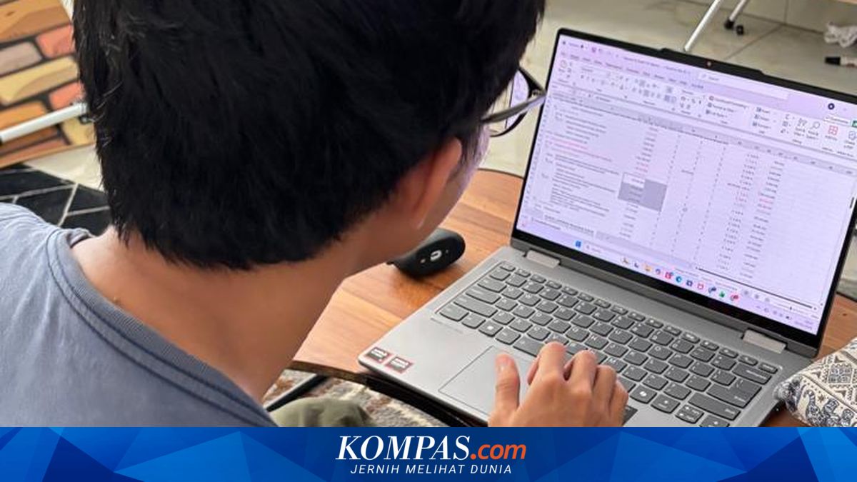 WFH for Civil Servants Every Friday: How Supervisors Monitor Employees Working from Home?