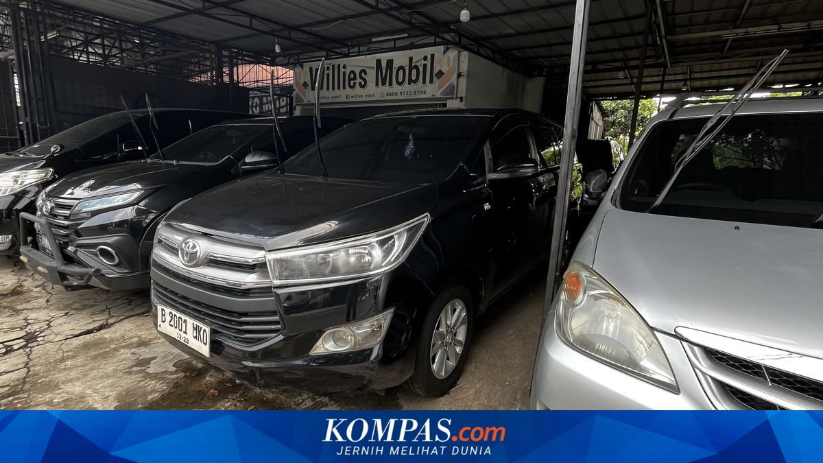 Differences Between Showroom Dealers and Home-Based Used Car Sellers