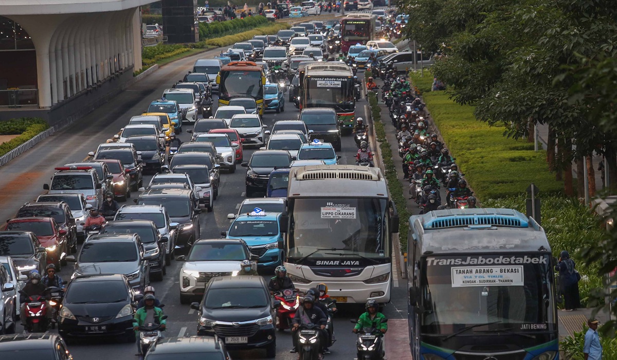 Odd-Even Vehicle Restriction Suspended Today in Jakarta