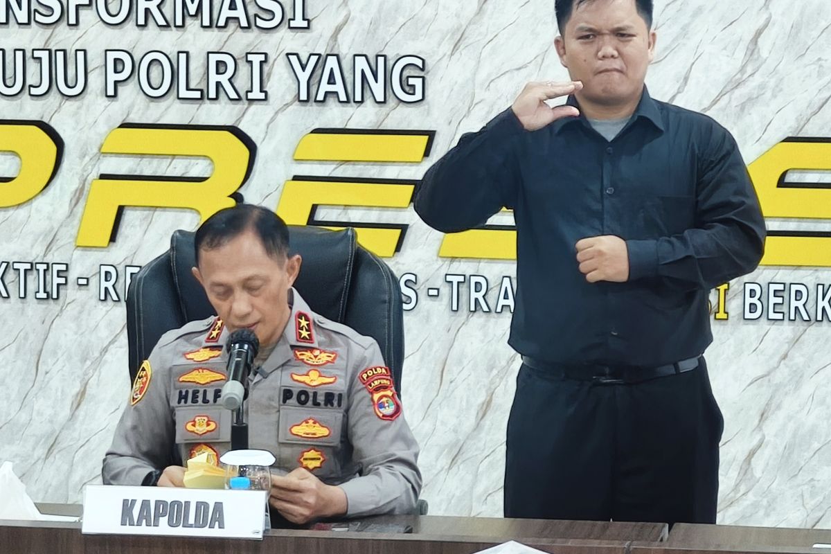 Lampung Police Arrest Two Suspects in Armed Robbery Case Involving Police Officer