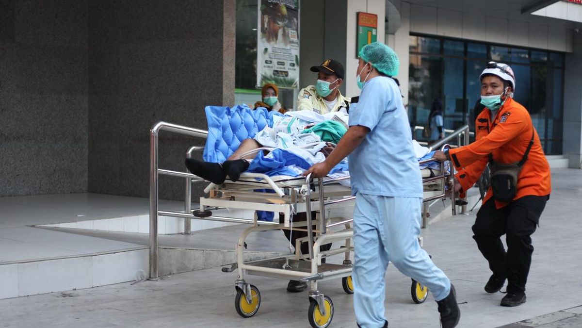Fire at Dr. Soetomo Hospital: 44 Patients Evacuated