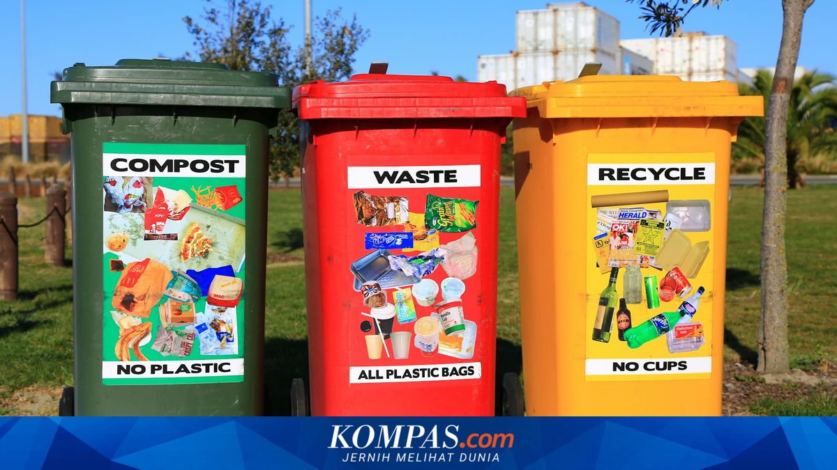 Regarding Waste Sorting, a Legislator Urges the DKI Provincial Government to Provide Three Waste Bins for Every Household