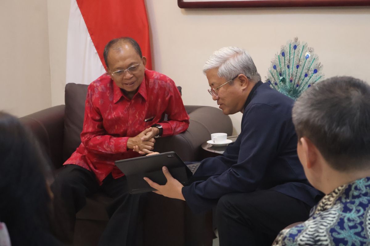 Bali governor, Chinese envoy discuss WtE plant project in Denpasar