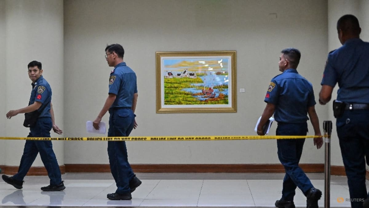 Philippines suspends Senate security chief after shootout, 'escape' of politician wanted by ICC
