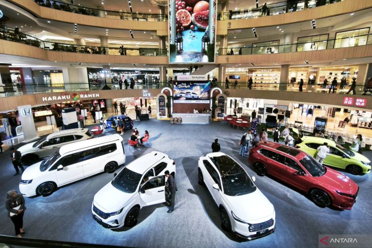 Honda Continues to Experience Declining Sales