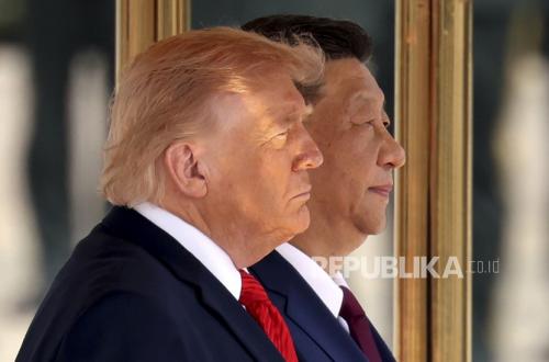 Trump Hints at Continued US Military Operation Against Iran