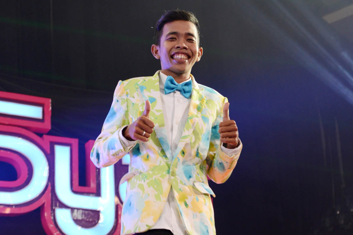 Dede Sunandar Admits to Domestic Violence, Files for Divorce from Karen Hertatum