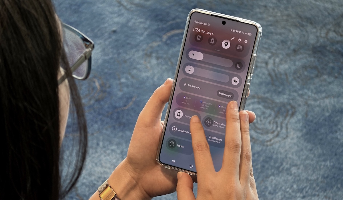 Samsung Galaxy S26 Series Review: The Best AI Phone for Everyday Use in 2026