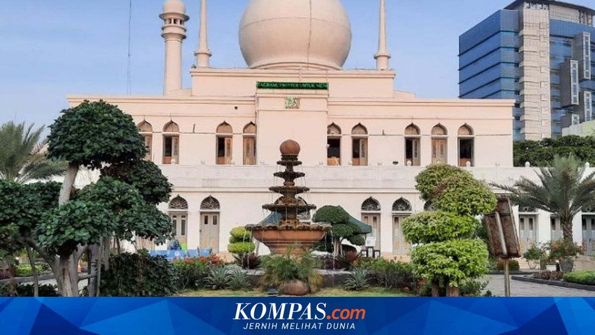 The History of Al Azhar Mosque: Formerly Known as the Kebayoran Baru Grand Mosque