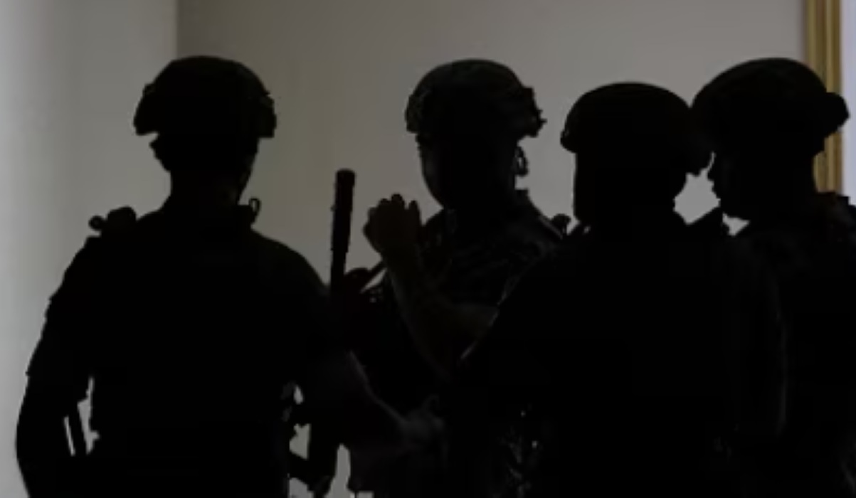 Philippines Prevents Senator Bato Dela Rosa from Fleeing Over ICC Arrest Warrant