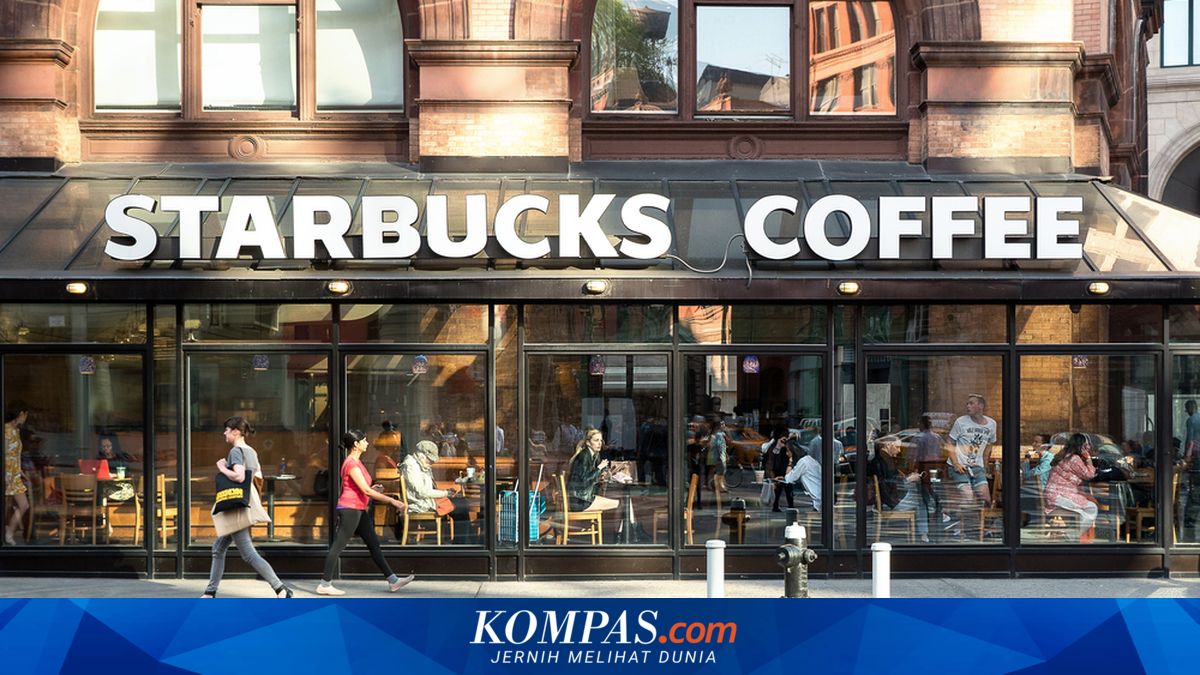 Starbucks to Lay Off 300 Employees and Close Regional Offices