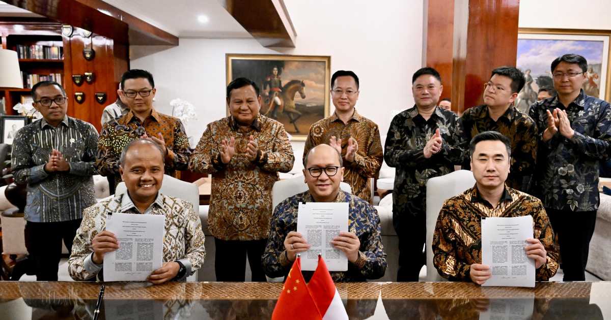 Prabowo Witnesses Danantara Sign MoU with Hisense in Kertanegara