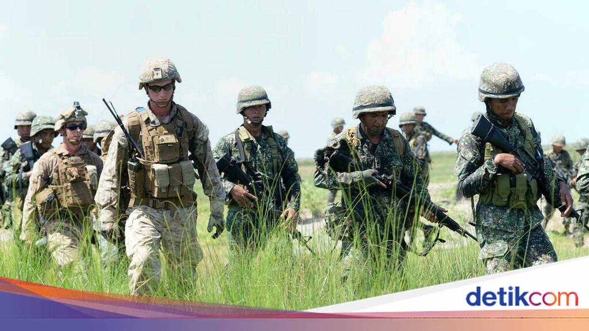 US Suddenly Cancels Plan to Deploy 4,000 Troops to Poland: Why?