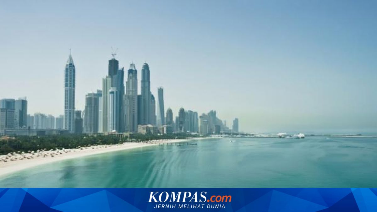 Dubai Inaugurates the World's First 24-Hour Women-Only Beach
