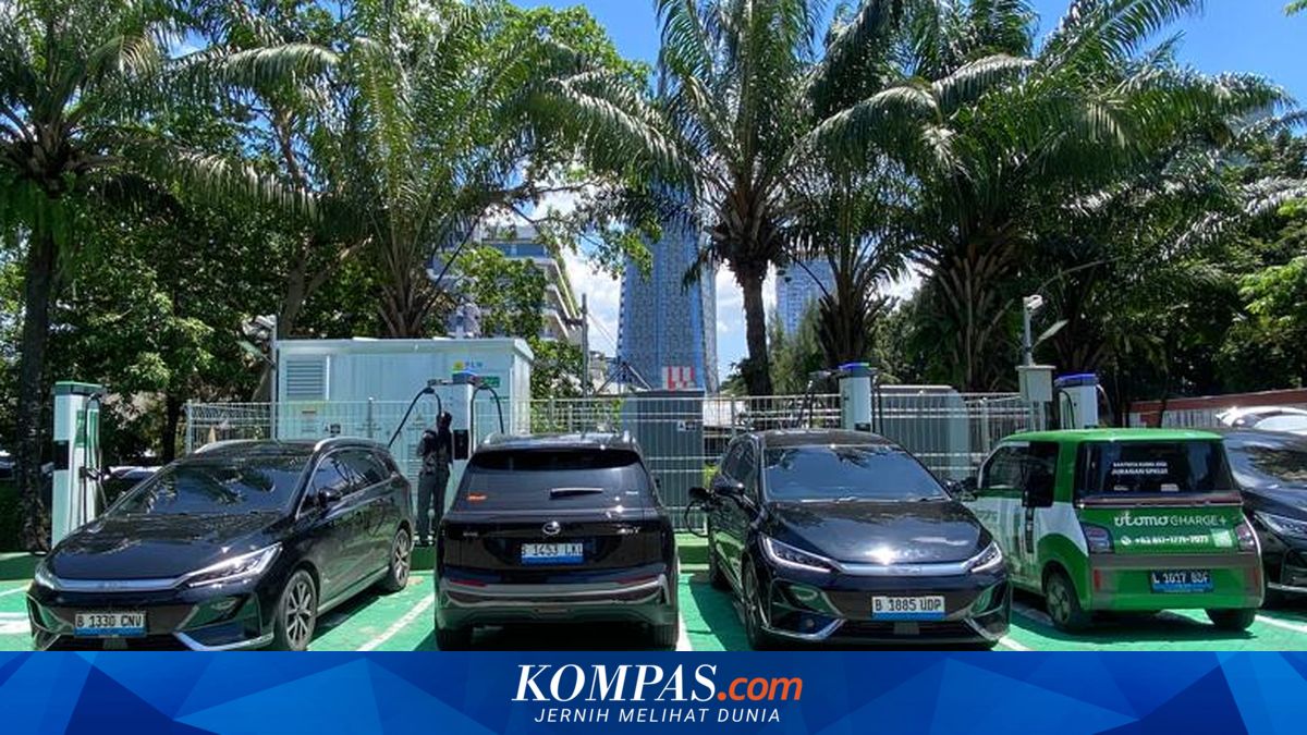 Essential Components of Electric Cars That Require Regular Checks