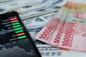 Weakening Rupiah Exchange Rate Puts Pressure on Imported Commodity Prices
