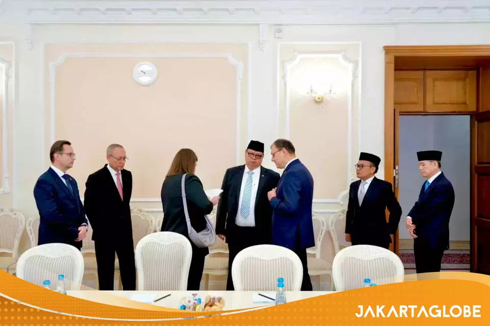 Airlangga Meets Belarus PM to Boost Economic Partnership