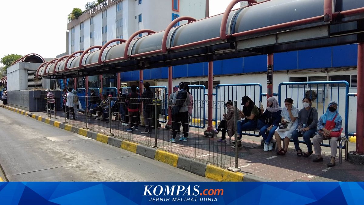 Blok M: No Longer Just a Terminal, Now a Place for Relaxing with Old Friends