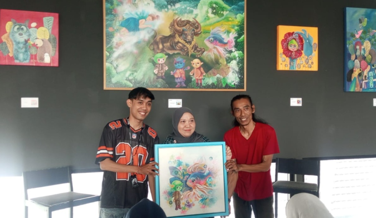 Artotel Gajahmada Semarang Hosts Opening Reception for 'EPISENTRUM' Solo Exhibition by Yayas Syahdu