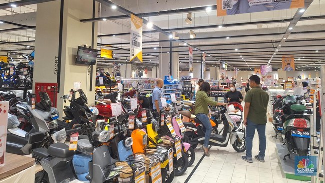 Electric Bikes Heavily Discounted at Transmart, Starting from IDR 3 Million