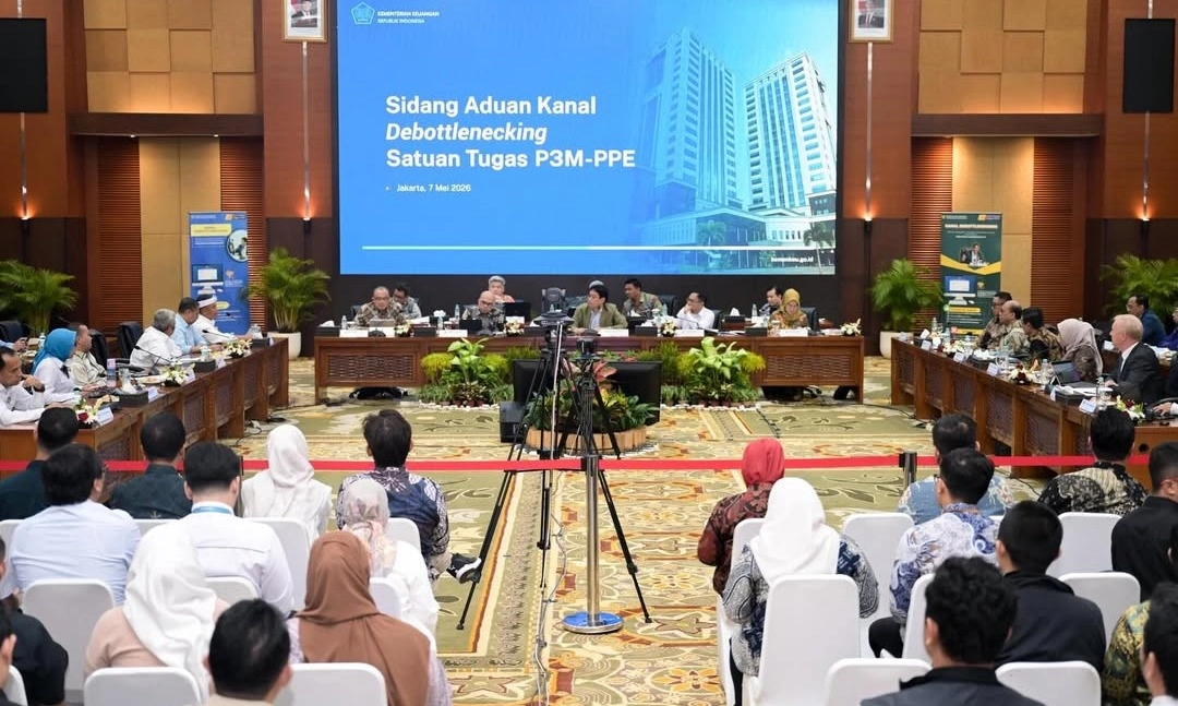 Economist: Deregulation Task Force is the Solution to Stagnant 5% Economic Growth