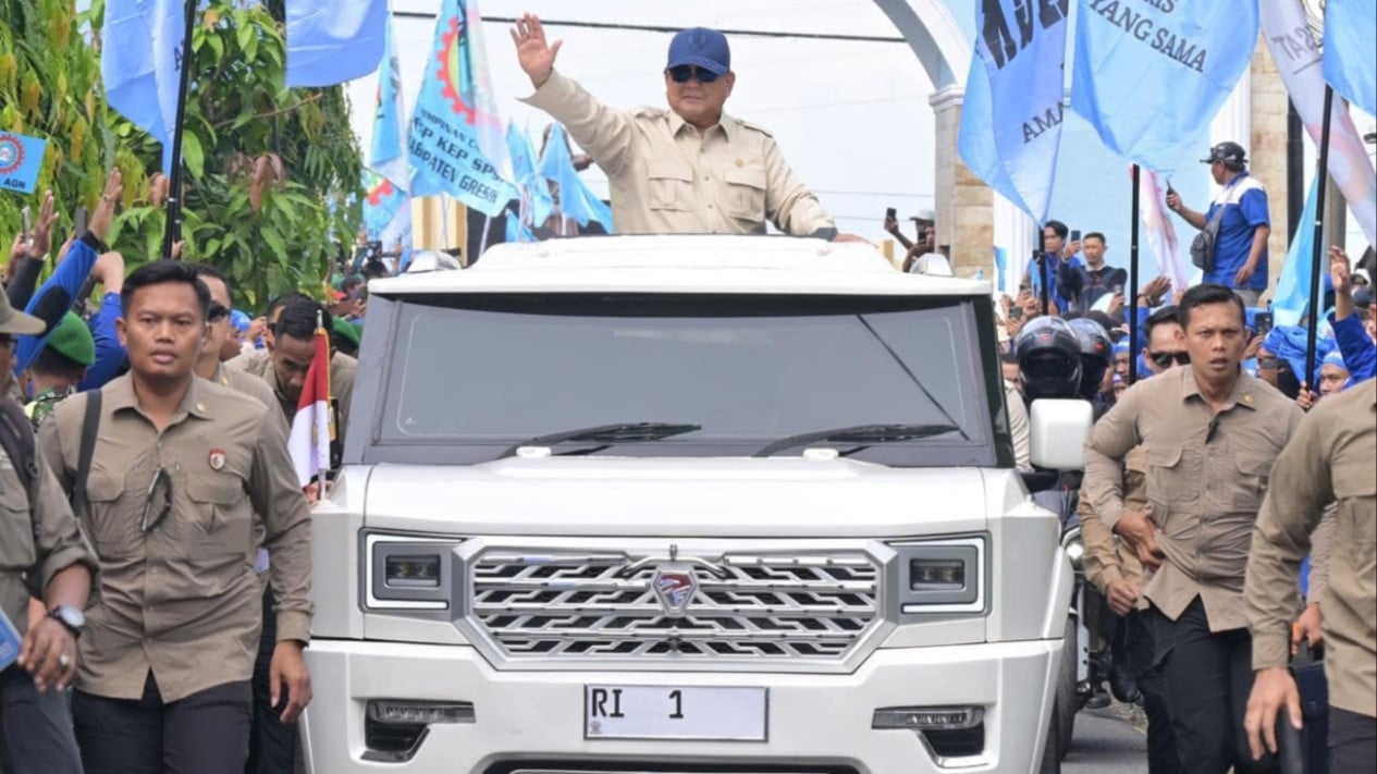 Prabowo Asks Pindad to Design a Special Vehicle for the President: One with Windows and Seats