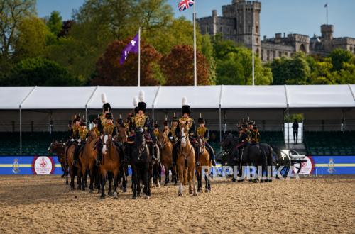 Elite British Soldier Dies in Front of King Charles as World-Class Equestrian Event Turns Tragic