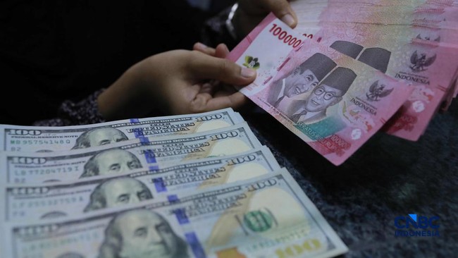 Hammered by the Dollar! Here is a List of the World's 10 Weakest Currencies, Including the Rupiah