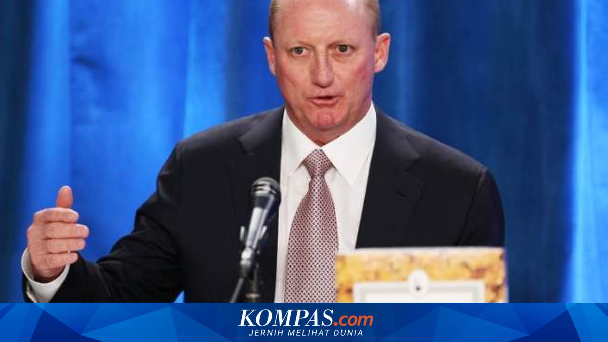 New Berkshire Hathaway CEO Restructures Portfolio, Sells Off Numerous Shares
