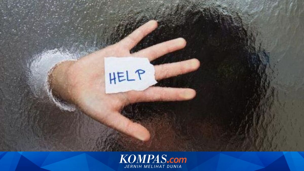 Rujak Vendor in West Jakarta Accused of Indecent Assault on Elementary School Student; His Home Raided by Residents