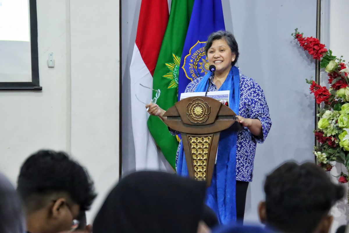On National Book Day, Lestari Encourages the Development of a Literacy Ecosystem