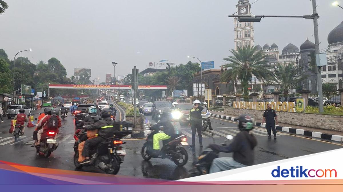 One-Way System on the Road to Jakarta Ends, Two-Way Traffic Resumes on the Puncak-Bogor Route
