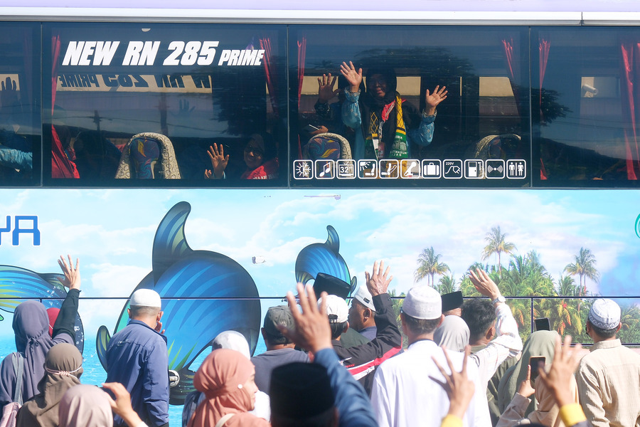Batch 22 of Batam Embarkation Departed, 442 Hajj Pilgrims En Route to Jeddah