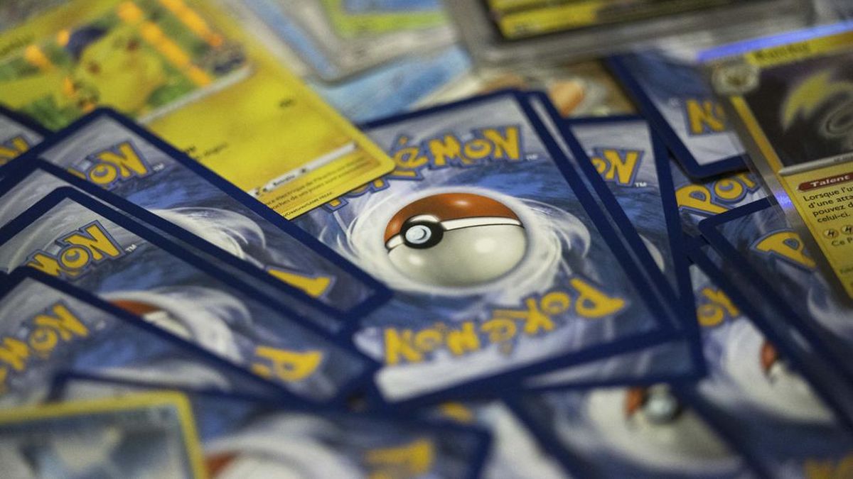 Customs Denies Intimidating Passenger Carrying Pokémon Cards from Abroad