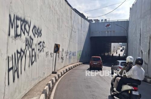 Expensive Sriwijaya Underpass in Cimahi City Vandalised