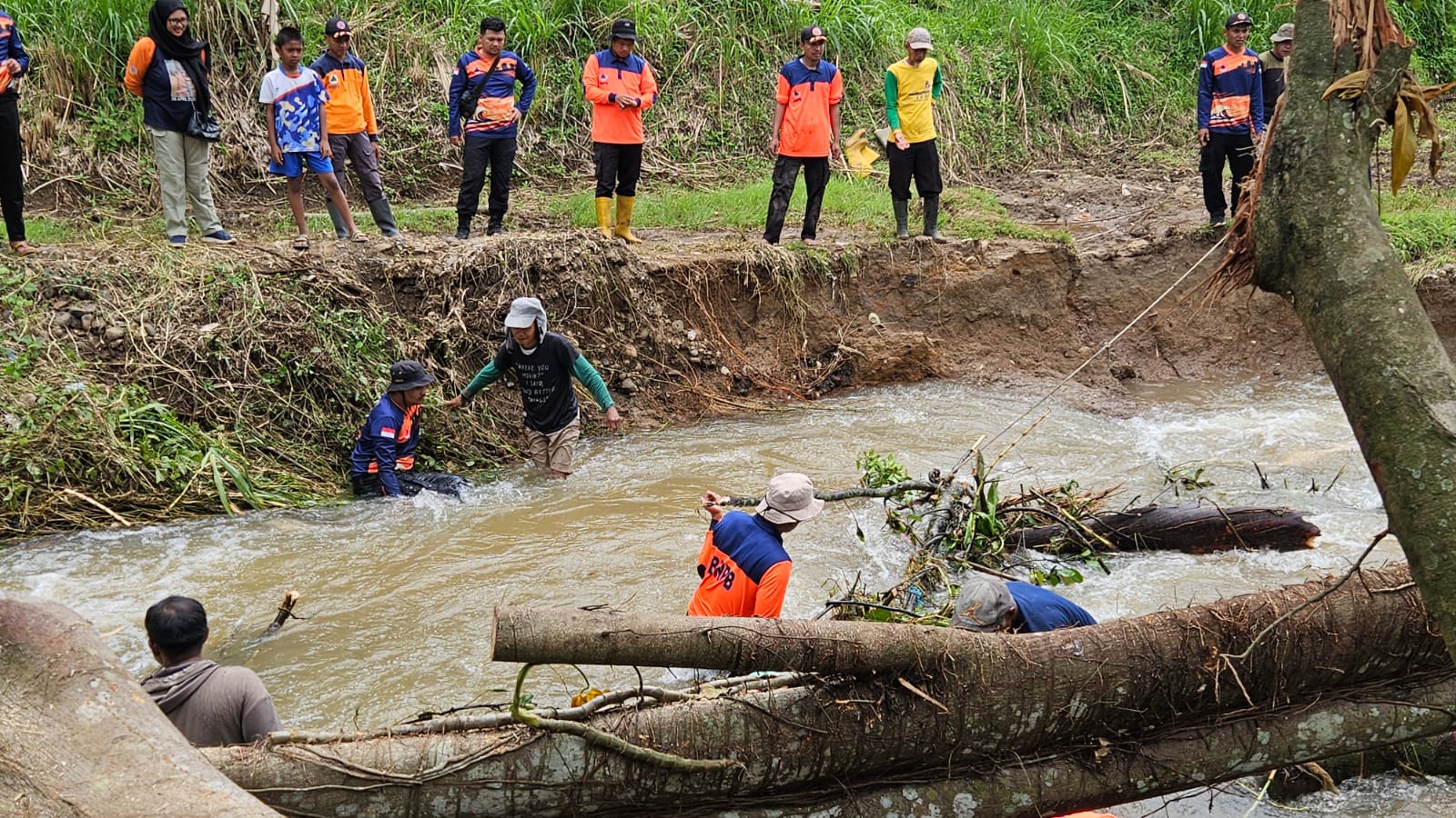 Emergency Response Becomes Main Focus, Flash Flood Impact Handling in Limapuluh Kota Accelerated