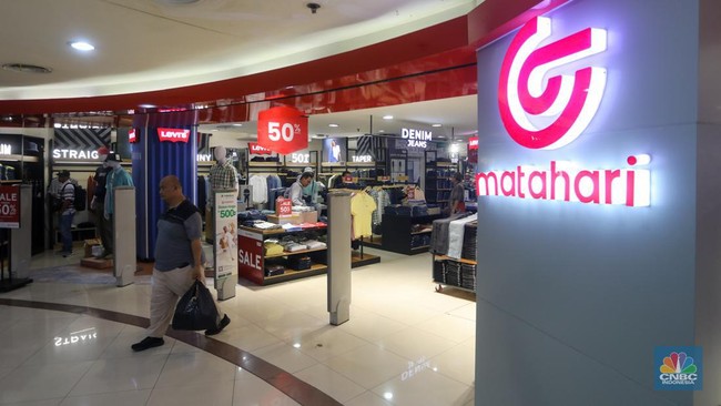 Indonesia's Retail King Suddenly Falls, Riady Family Takes Over