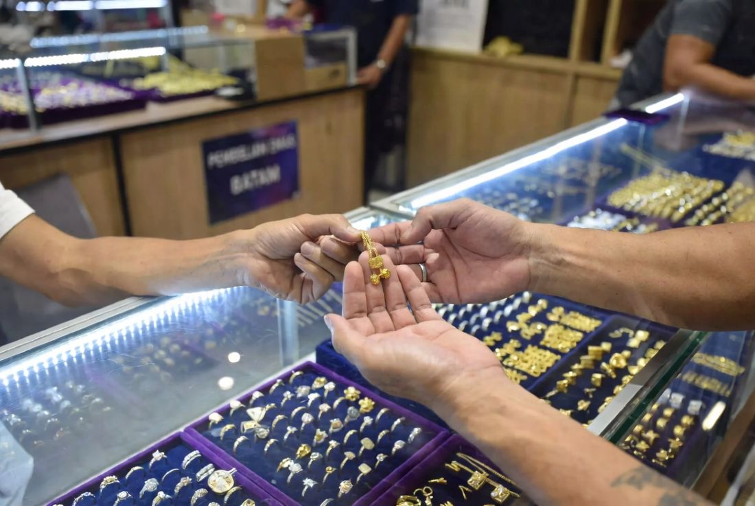 Batam Gold Buyback Price Today, 17 May 2026: Stable at Rp2.39 Million per Gram