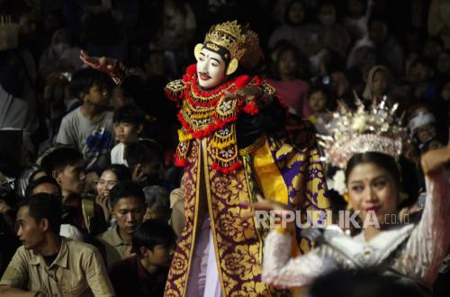 Drawing on Past Values: Dedi Mulyadi's Rationale for the Sundanese Cultural Celebration