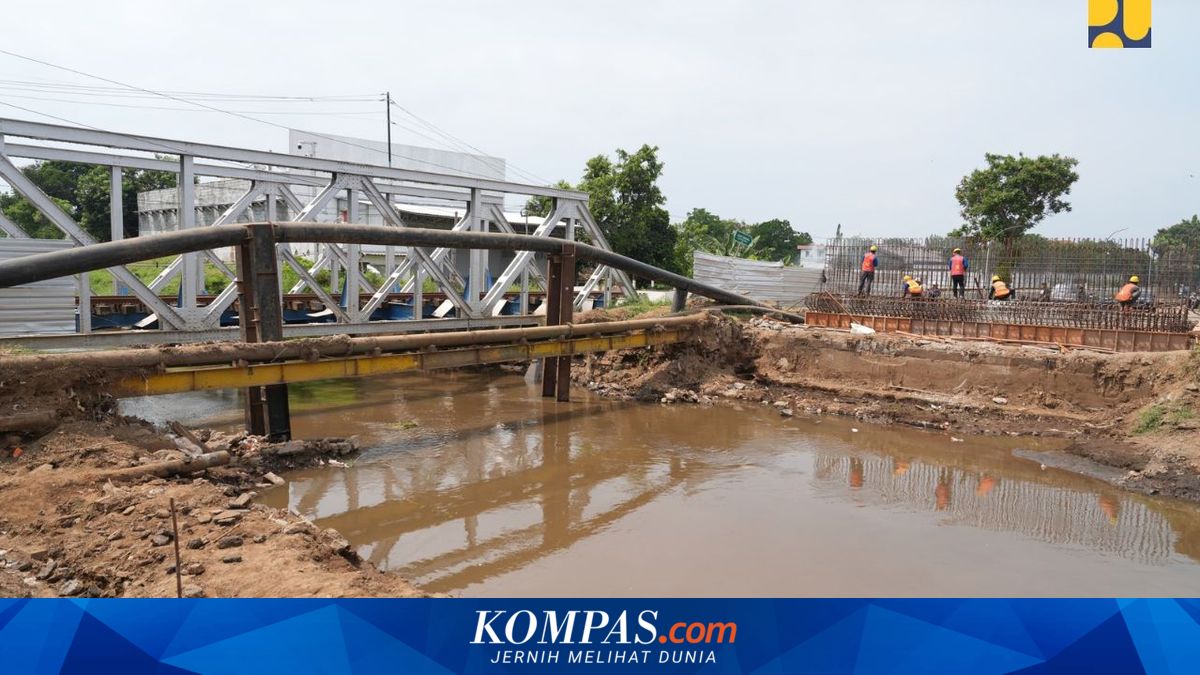 Bokwedi Bridge in Pasuruan to be Functional Before Christmas and New Year