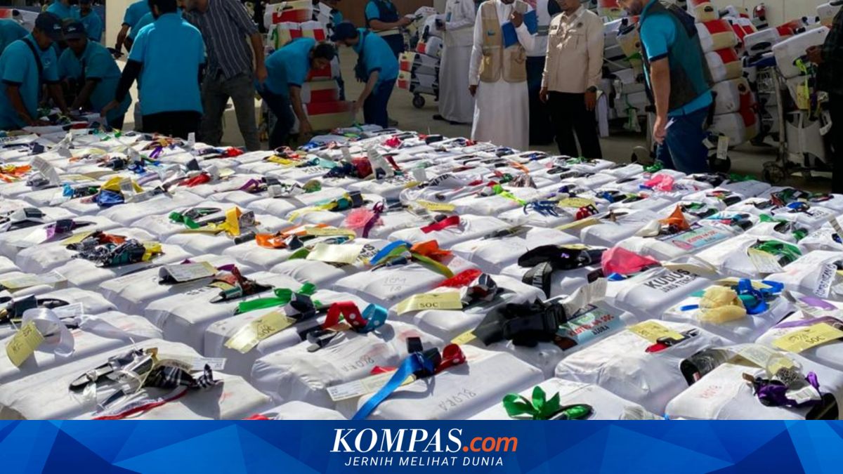 Saudi Customs Seizes 100 Cartons of Cigarettes from Indonesian Hajj Pilgrim's Luggage