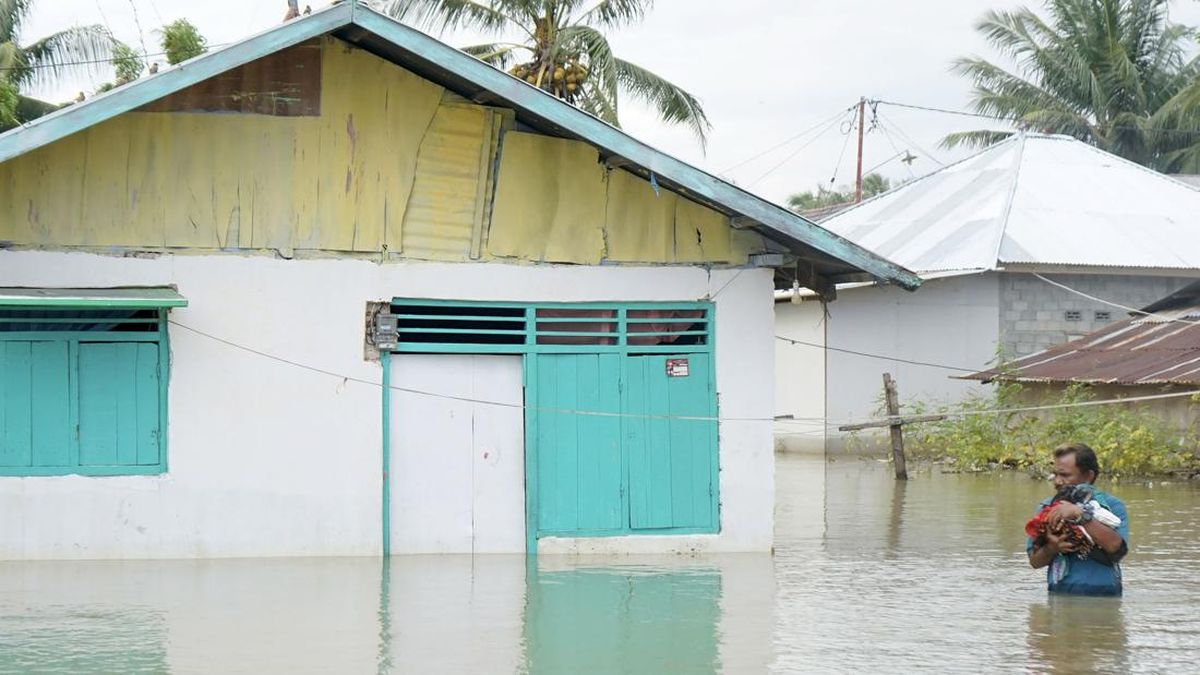 10 Sub-districts in Gorontalo Submerged by Floods, Affecting 2,692 People
