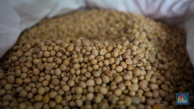 11 Indonesian Food Commodities Purchased in Dollars Become Vulnerable to Rupiah Weakness