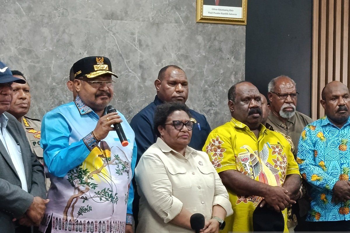 Governor John Tabo asserts that tribal warfare must not occur in Highland Papua