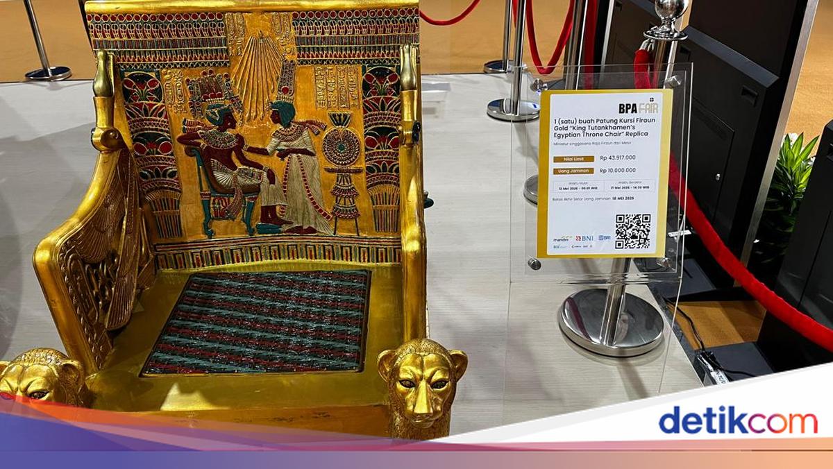 Gold-Plated 'Pharaoh's Chair' Valued at Rp 43 Million Up for Auction by Attorney General's Office