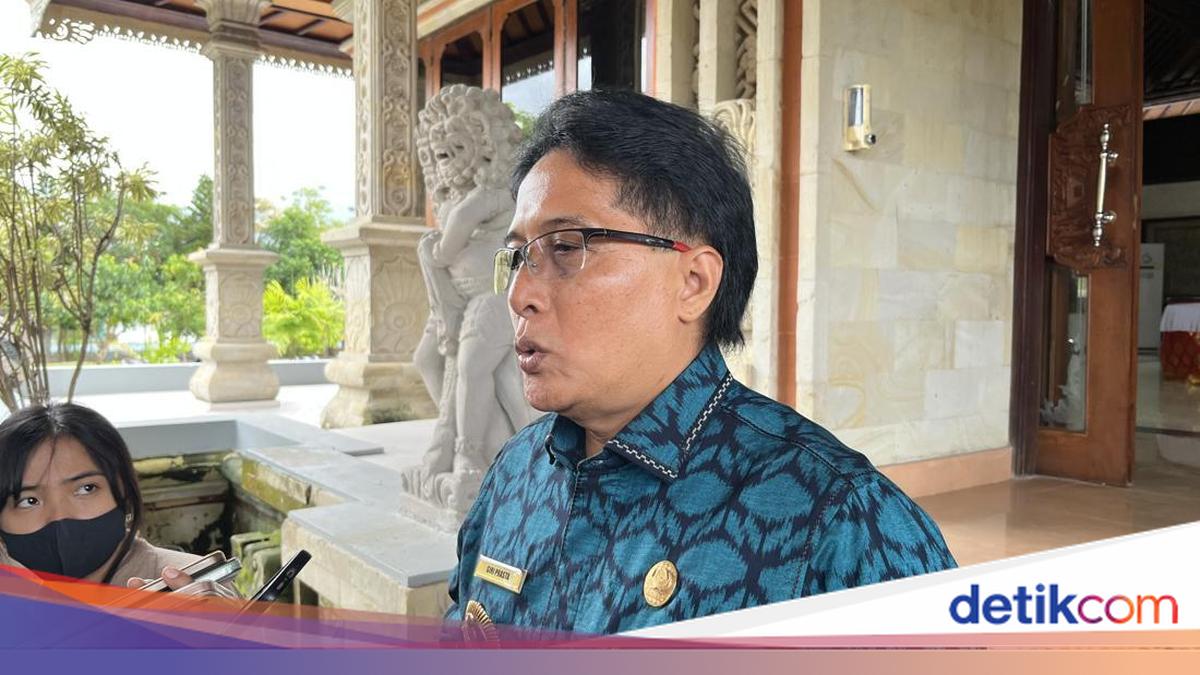 Giri Prasta to Seek Resolution for Buleleng PPPK Teachers Facing Potential Dismissal