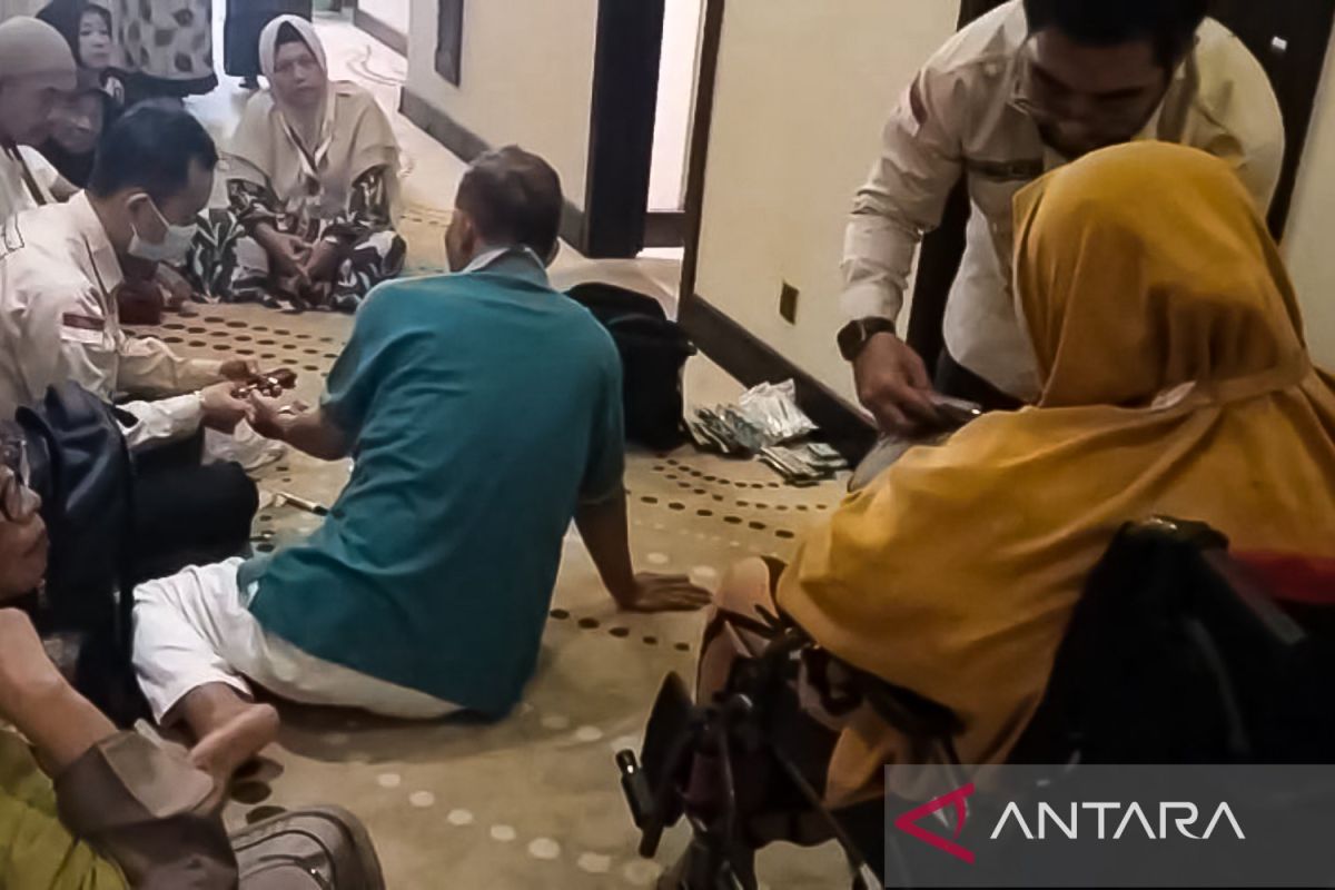 Bengkulu Hajj Pilgrim Referred to Saudi Hospital During Hajj Peak Preparations