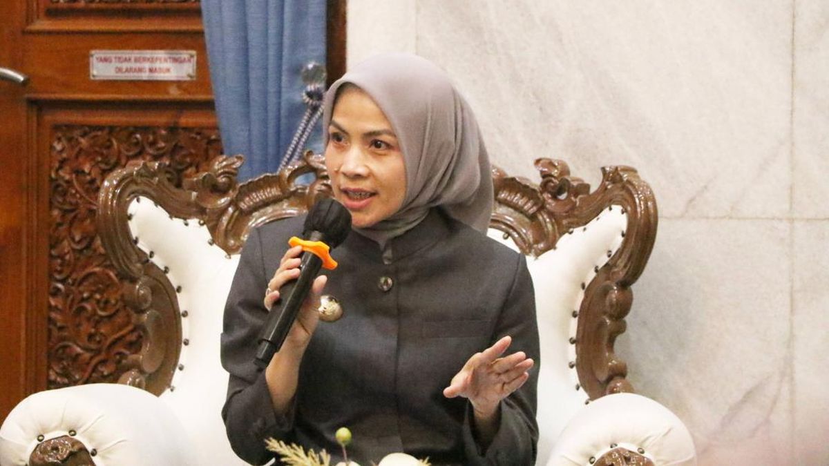 Serang Regent Reallocates Official Residence Budget to Uninhabitable Housing and Village Ambulances